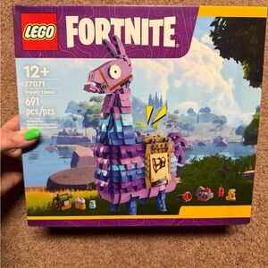 Lego Fortnite Supply Llama - Purple, Blue, Pink